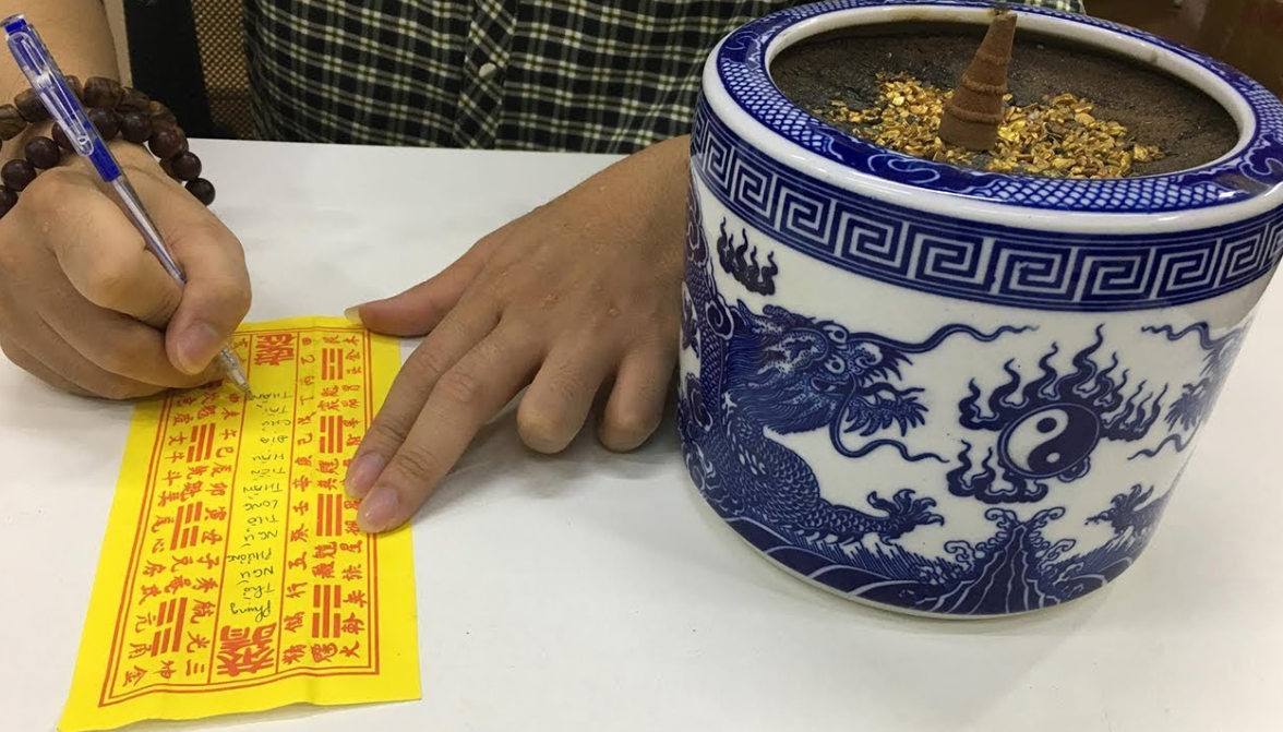 Quy Trình Bốc Bát Hương Chính Xác